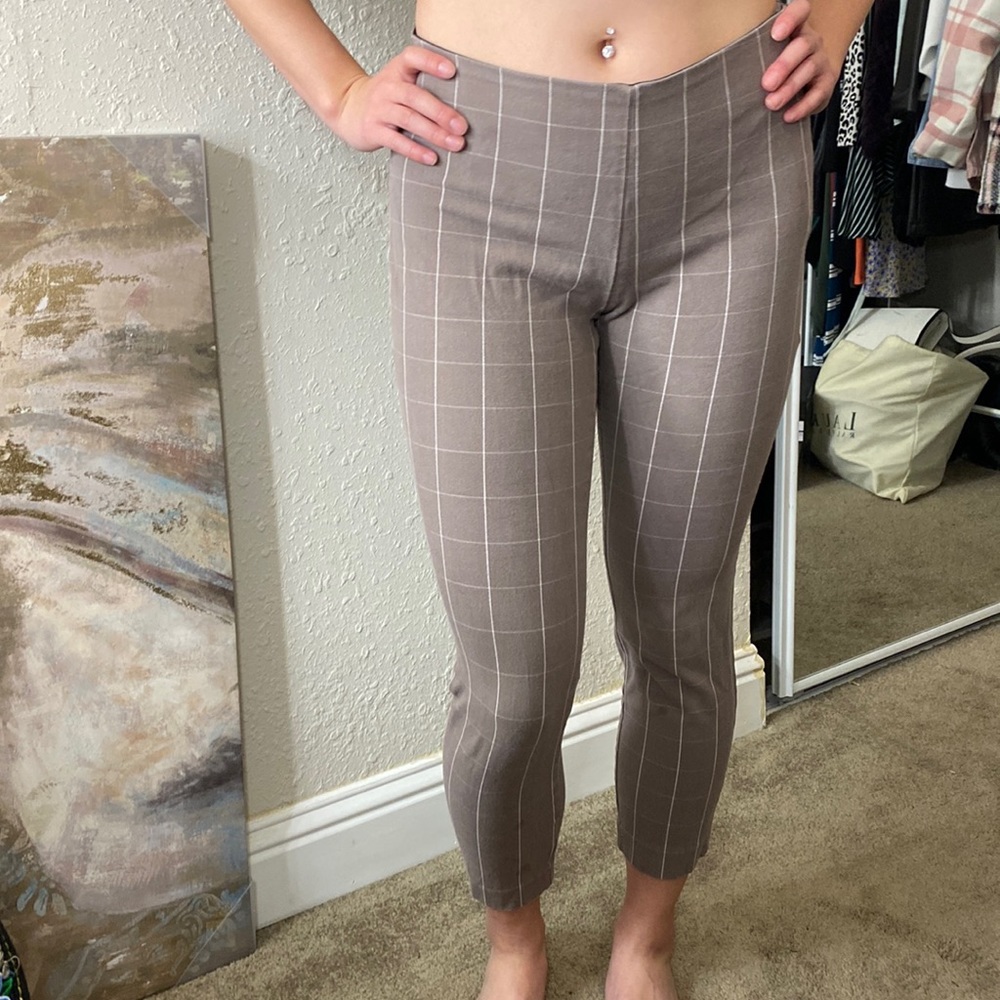 A New Day Beige and White Plaid High Rise Skinny Ankle Pants